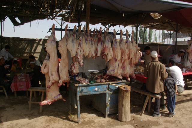 Kashgar (Kashi) Animal Market,Xinjiang, China pictures